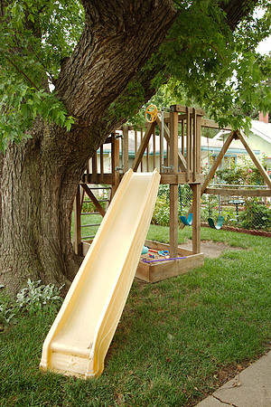 21-7319-swingset_1200